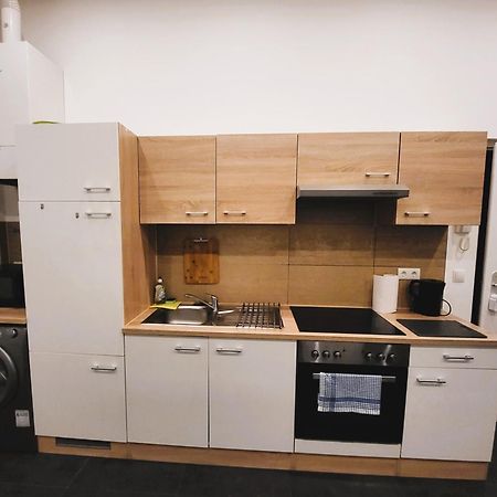 Neulerchenfelder Apartment Виена Екстериор снимка