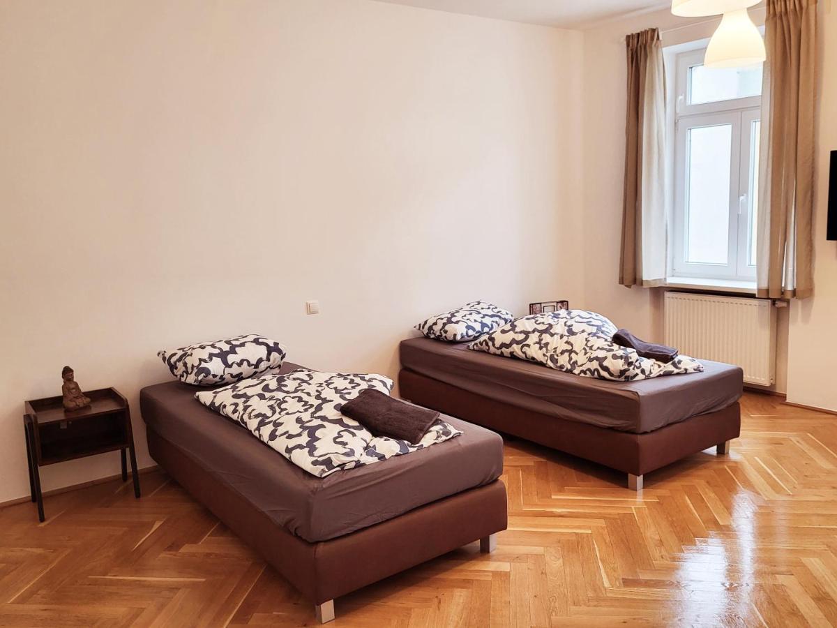 Neulerchenfelder Apartment Виена Екстериор снимка