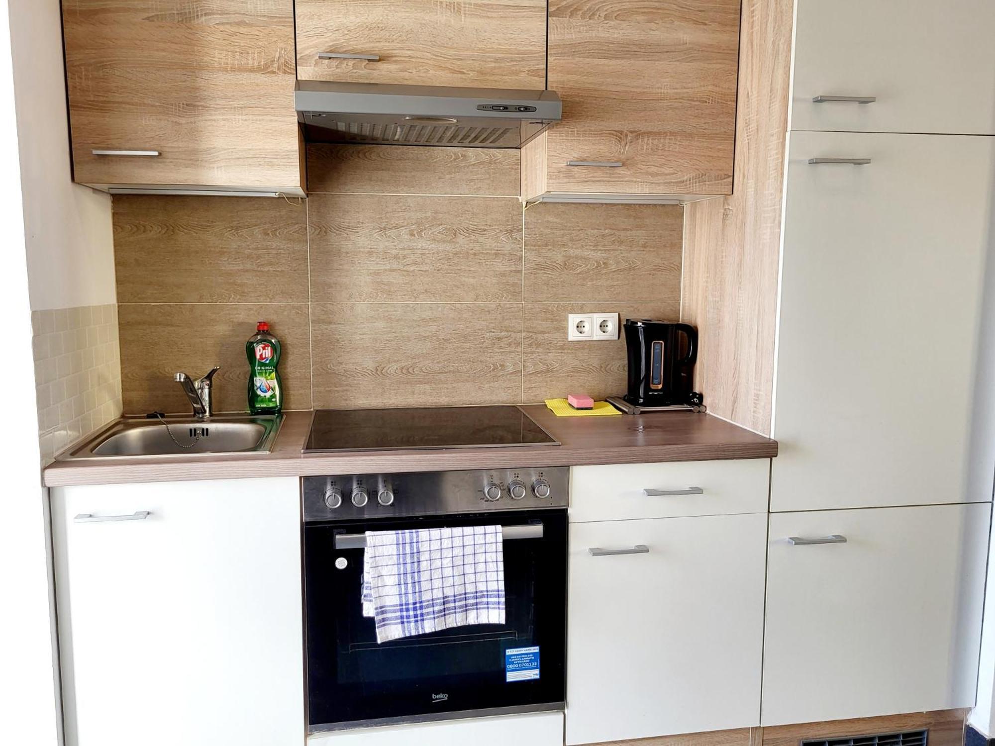 Neulerchenfelder Apartment Виена Екстериор снимка